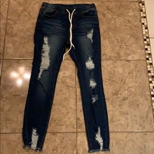 Fashion Nova ripped jeans